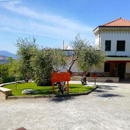 B&B Maison Villa Vittorio Avella Rom bilde