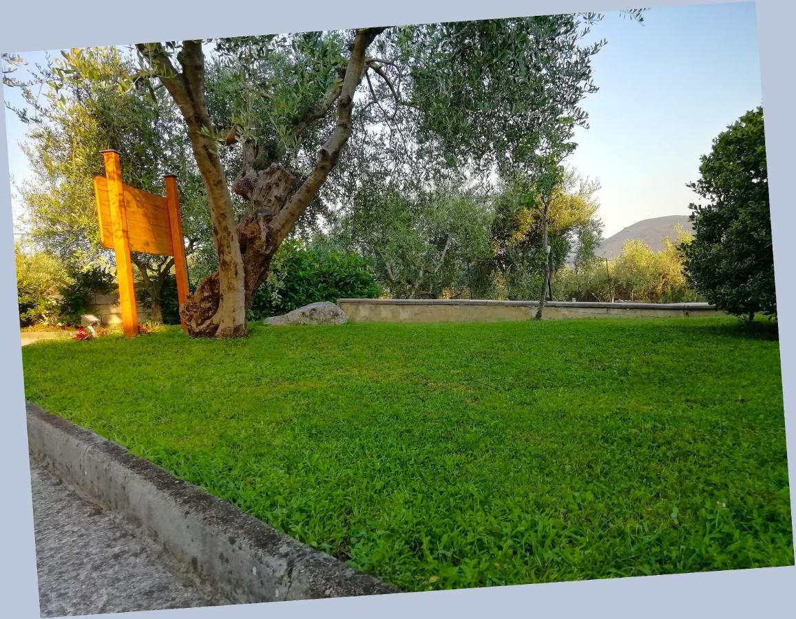 B&B Maison Villa Vittorio Avella Eksteriør bilde