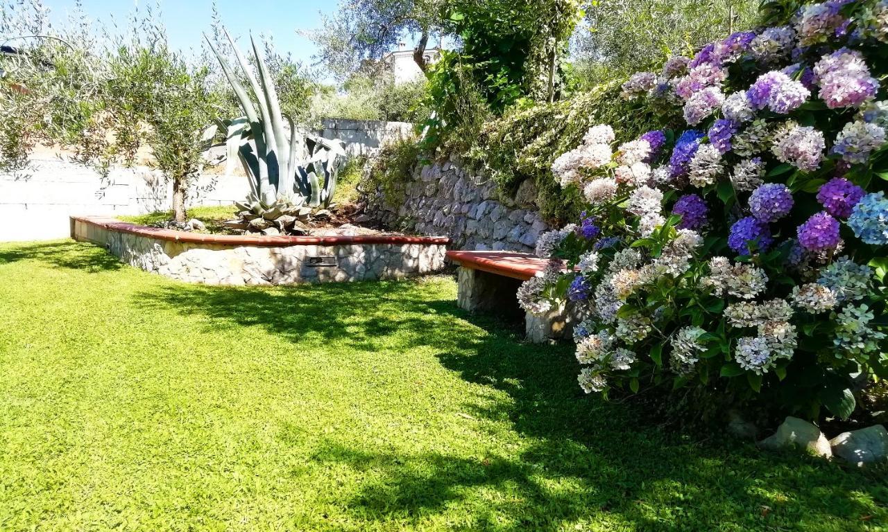 B&B Maison Villa Vittorio Avella Eksteriør bilde